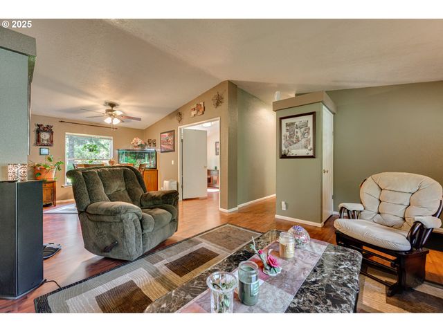 119 Nw 386TH St, Woodland, WA 98674