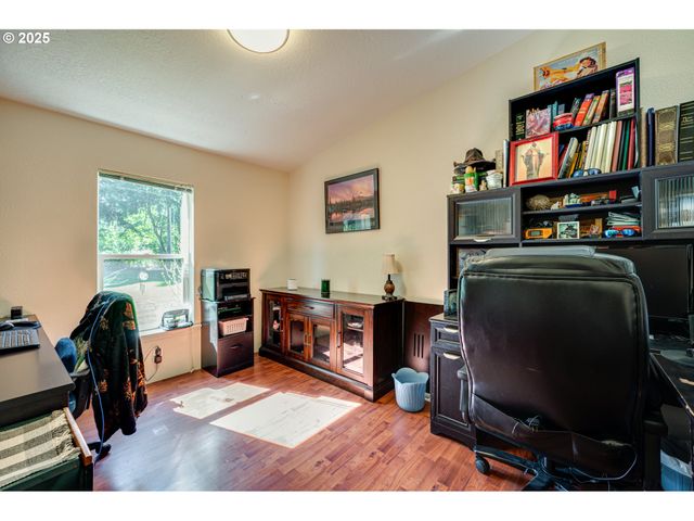 119 Nw 386TH St, Woodland, WA 98674