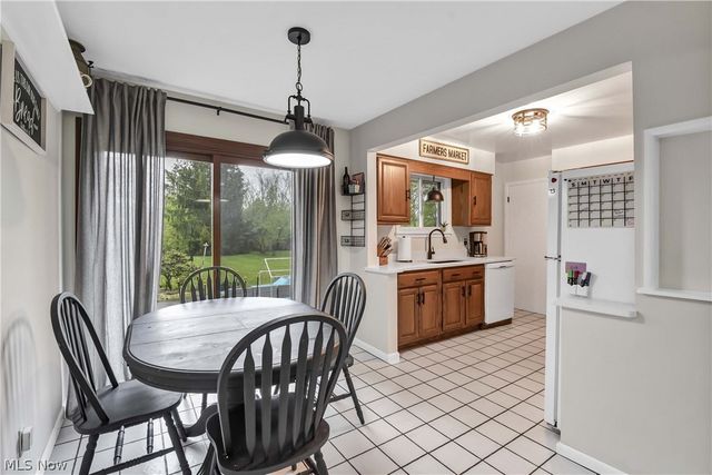 2822 Joseph Pky, Brunswick, OH 44212