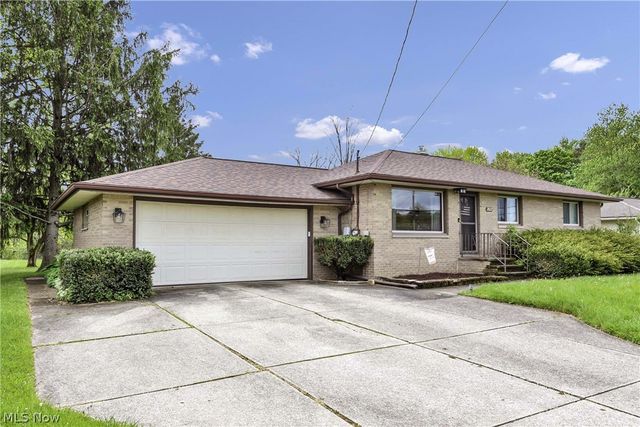2822 Joseph Pky, Brunswick, OH 44212
