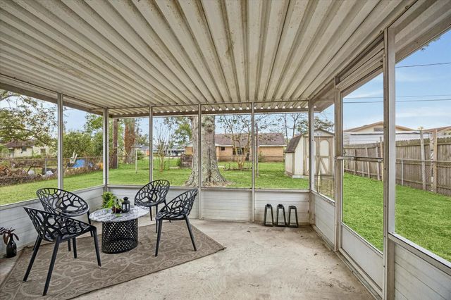 3201 Proswimmer Street, Houston, TX 77088