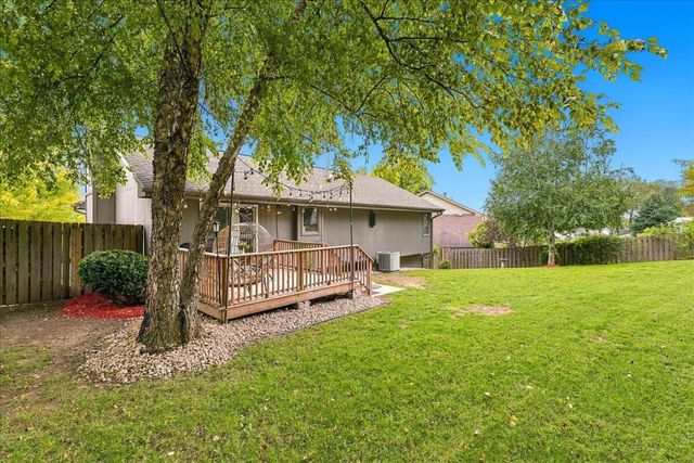 154 WOODBURY Circle, Council Bluffs, IA 51503