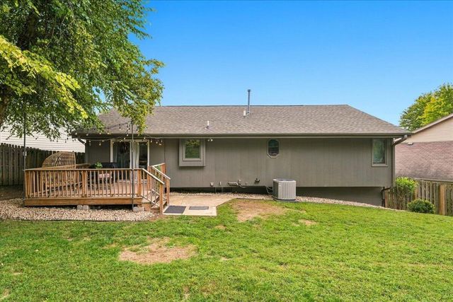 154 WOODBURY Circle, Council Bluffs, IA 51503