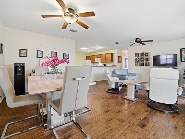 258 ARBELLA LOOP, The Villages, FL 32162