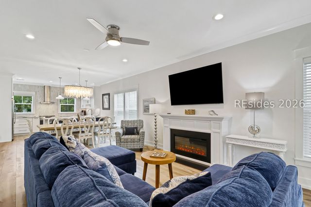 8 Moonshell Rd, Hilton Head Island, SC 29928