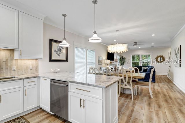 8 Moonshell Rd, Hilton Head Island, SC 29928