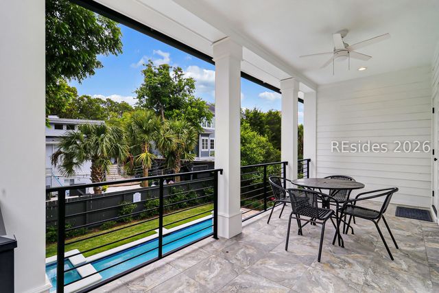 8 Moonshell Rd, Hilton Head Island, SC 29928