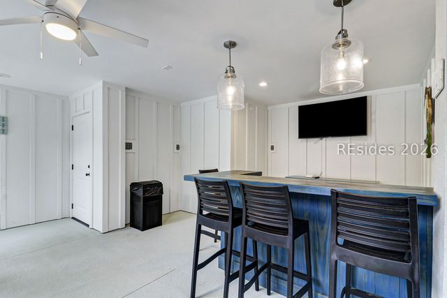 8 Moonshell Rd, Hilton Head Island, SC 29928