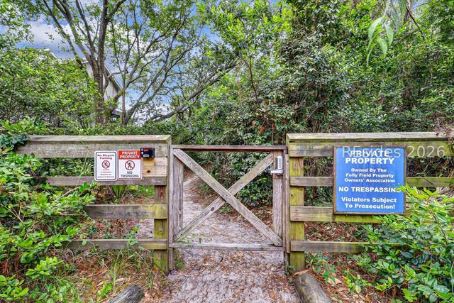8 Moonshell Rd, Hilton Head Island, SC 29928