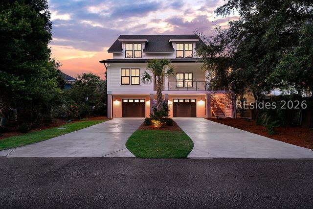 8 Moonshell Rd, Hilton Head Island, SC 29928