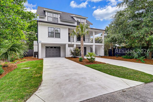 8 Moonshell Rd, Hilton Head Island, SC 29928