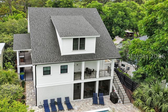 8 Moonshell Rd, Hilton Head Island, SC 29928