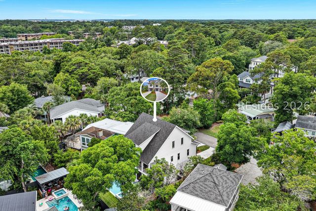 8 Moonshell Rd, Hilton Head Island, SC 29928