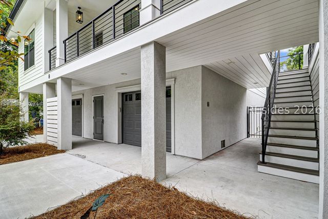 8 Moonshell Rd, Hilton Head Island, SC 29928