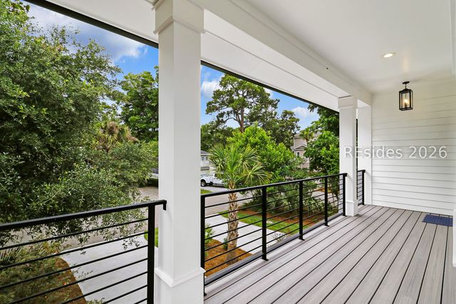 8 Moonshell Rd, Hilton Head Island, SC 29928