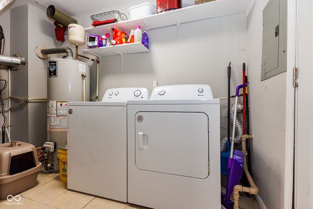 1914 E 24th Street, Muncie, IN 47302