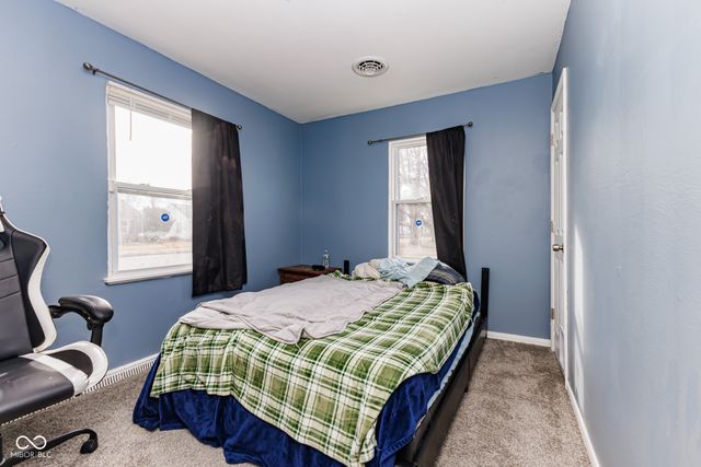 1914 E 24th Street, Muncie, IN 47302