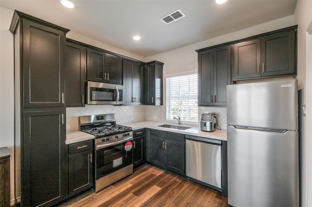 6502 New York Street, Houston, TX 77021