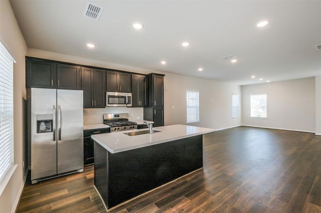 6502 New York Street, Houston, TX 77021