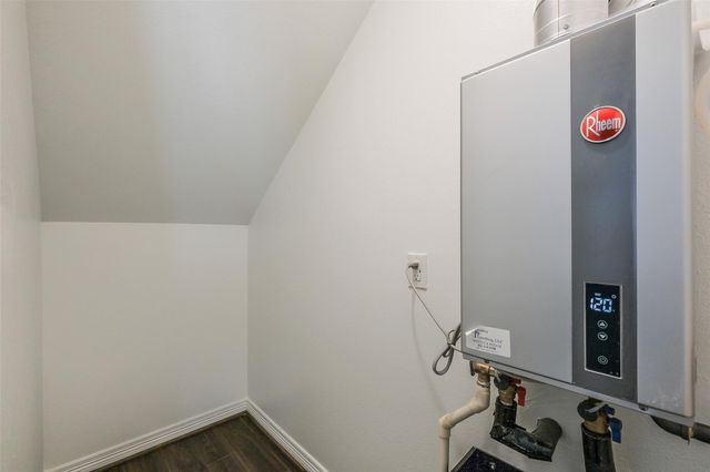 6502 New York Street, Houston, TX 77021