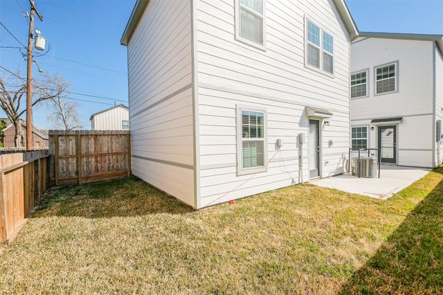 6502 New York Street, Houston, TX 77021