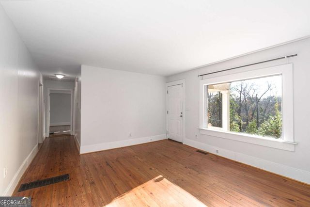 2344 Ripplewater Drive, Atlanta, GA 30316