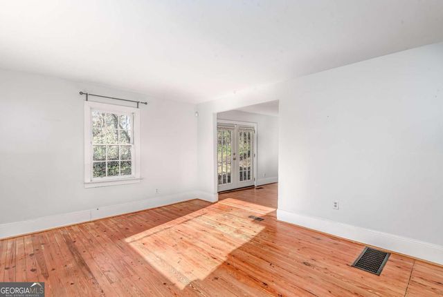 2344 Ripplewater Drive, Atlanta, GA 30316