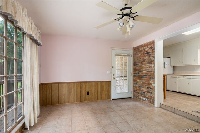 4906 Emerald Bay, Northport, AL 35473