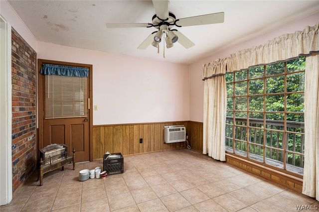 4906 Emerald Bay, Northport, AL 35473