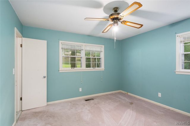 4906 Emerald Bay, Northport, AL 35473