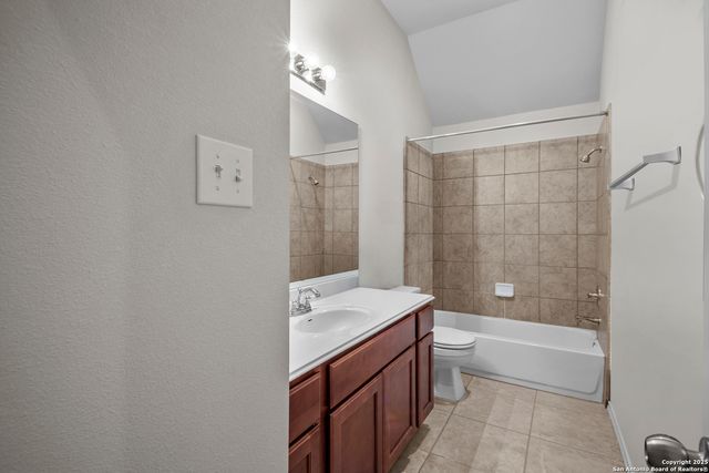 2985 Prairie, Seguin, TX 78155