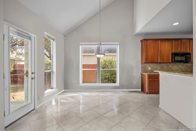 2985 Prairie, Seguin, TX 78155