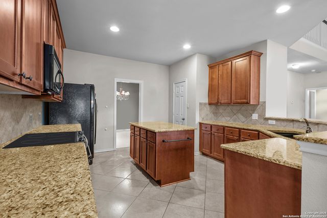 2985 Prairie, Seguin, TX 78155