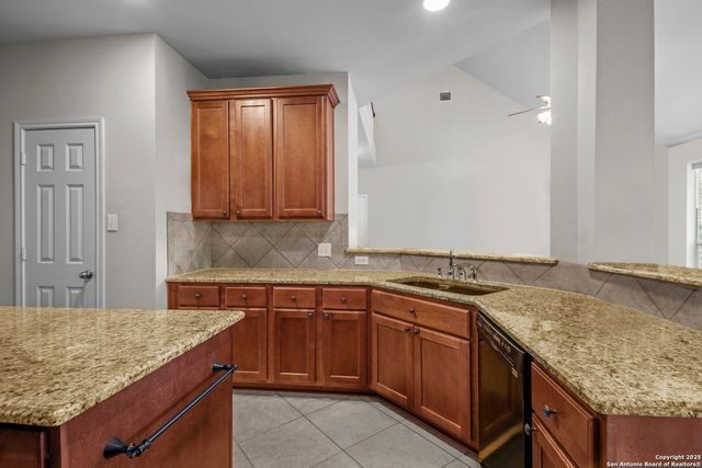 2985 Prairie, Seguin, TX 78155