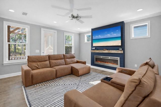 90 N Zander Way, Santa Rosa Beach, FL 32459