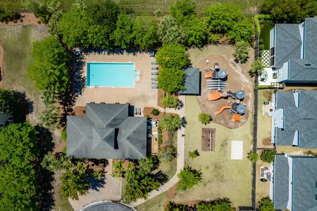 90 N Zander Way, Santa Rosa Beach, FL 32459