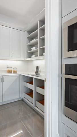 1911 SE Royale Preserve Way, Stuart, FL 34997