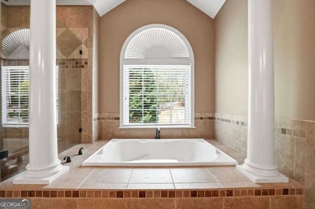 6380 Lake Oak Landing, Cumming, GA 30040