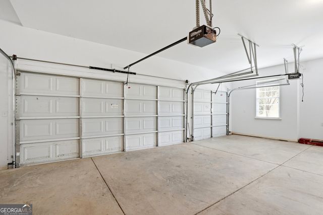 6380 Lake Oak Landing, Cumming, GA 30040