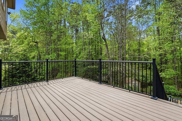 6380 Lake Oak Landing, Cumming, GA 30040