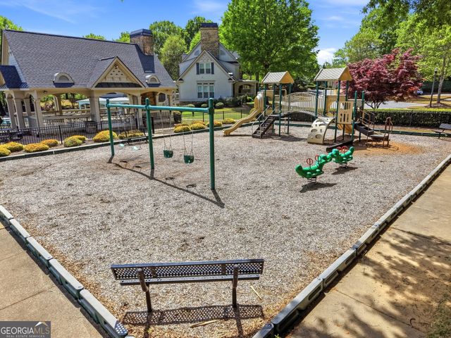 6380 Lake Oak Landing, Cumming, GA 30040