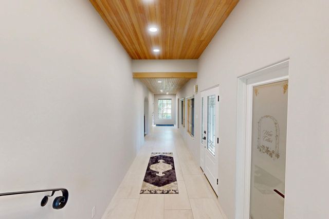 6101 Buffalo Grass Court NE, Albuquerque, NM 87111