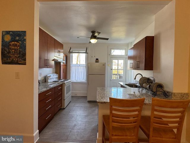 1212 COX ST, Baltimore, MD 21211