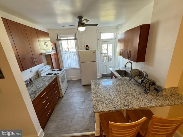 1212 COX ST, Baltimore, MD 21211