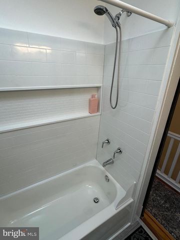 1212 COX ST, Baltimore, MD 21211