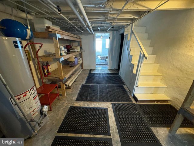 1212 COX ST, Baltimore, MD 21211