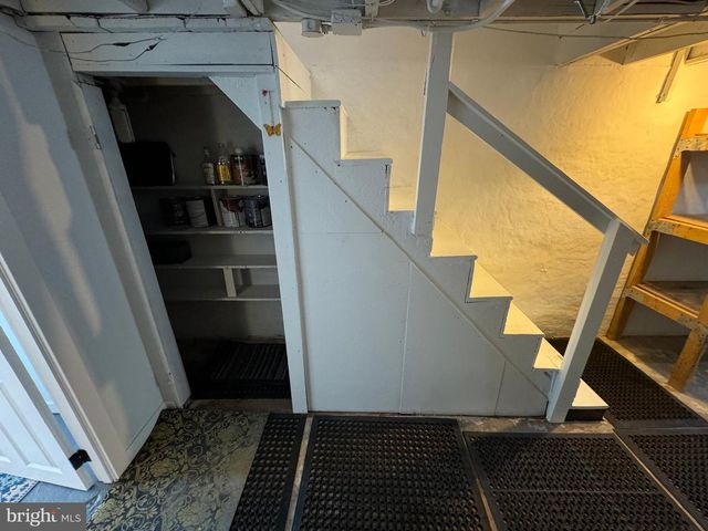 1212 COX ST, Baltimore, MD 21211