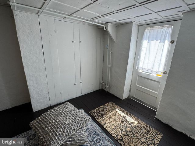 1212 COX ST, Baltimore, MD 21211