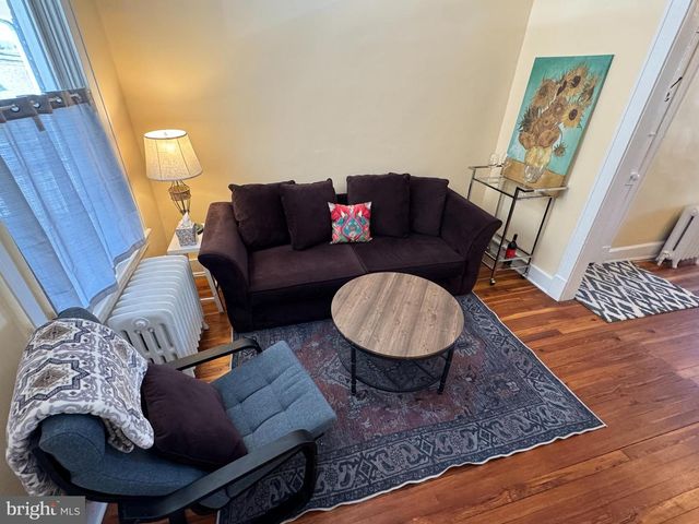 1212 COX ST, Baltimore, MD 21211