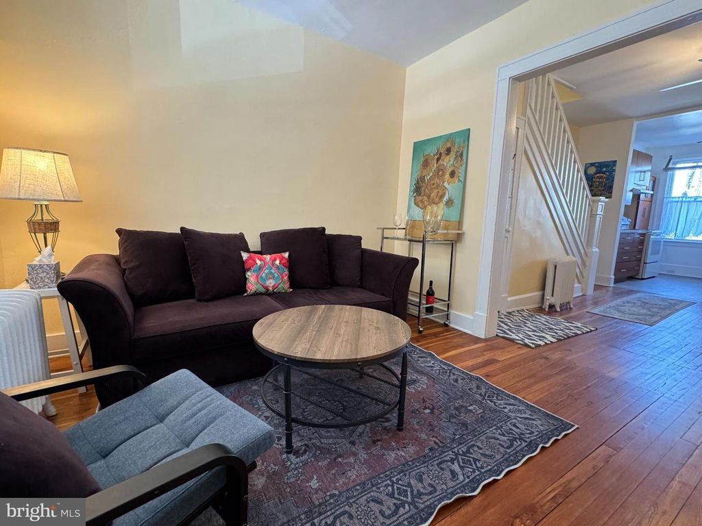 1212 COX ST, Baltimore, MD 21211